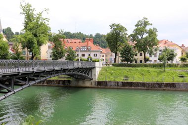 Merkezi Ljubljana, Slovenya başkenti Ljubljanica nehir akar 