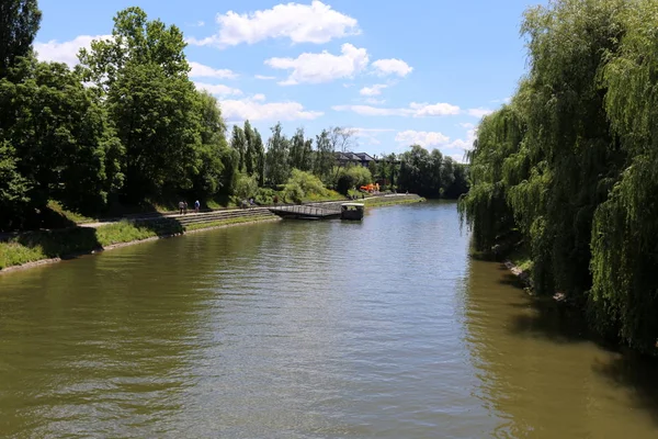 Merkezi Ljubljana, Slovenya başkenti Ljubljanica nehir akar 