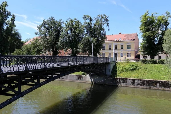 Río Liublianica Fluye Través Del Centro Liubliana Capital Eslovenia —  Fotos de Stock