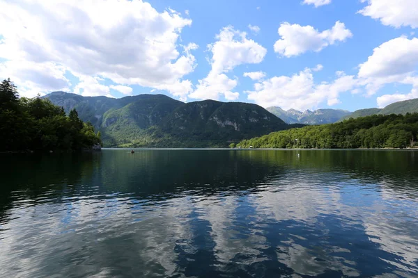 Rive Lac Montagne Pied Des Alpes Dans Parc National Triglav — Photo