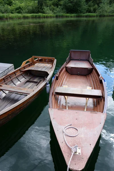 Riva Lago Montagna Piedi Delle Alpi Nel Parco Nazionale Del — Foto Stock