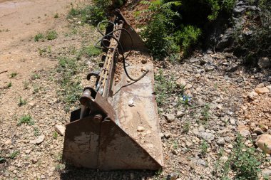 insan ve çalışma araçları iş yeri 