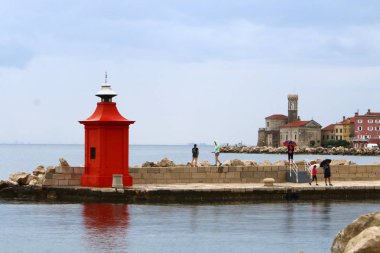 Büyük su depoları sahil seyir donanımları bir deniz feneri olduğunu 