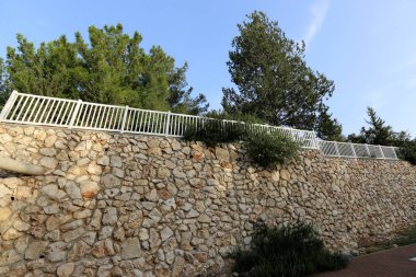 taş ve beton eski bir kale duvarına ortress 