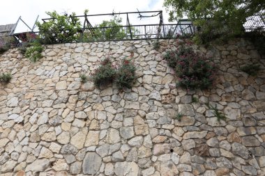 taş ve beton eski bir kale duvarına ortress 