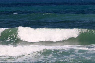 İsrail 'in kuzeyindeki Akdeniz kıyısında. 