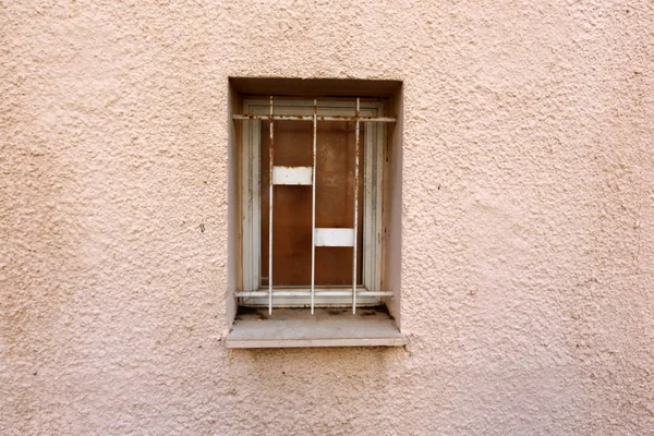 Window Opening Wall Serves Receive Light Room Ventilation — Stock Photo, Image