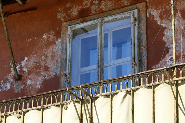 Okno Otvor Stěně Která Slouží Získat Světla Místnosti Ventilace — Stock fotografie