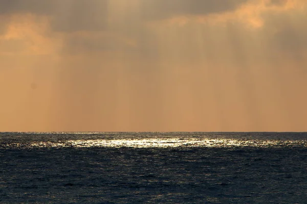 Sol Pone Sobre Horizonte Mar Mediterráneo Norte Israel — Foto de Stock