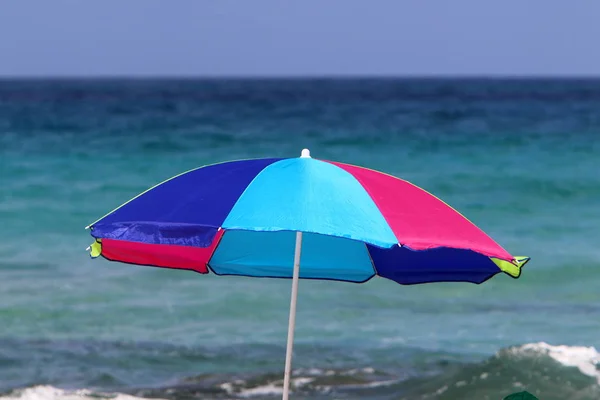Ombrello Dispositivo Progettato Proteggere Una Persona Dalla Pioggia Dalla Luce — Foto Stock