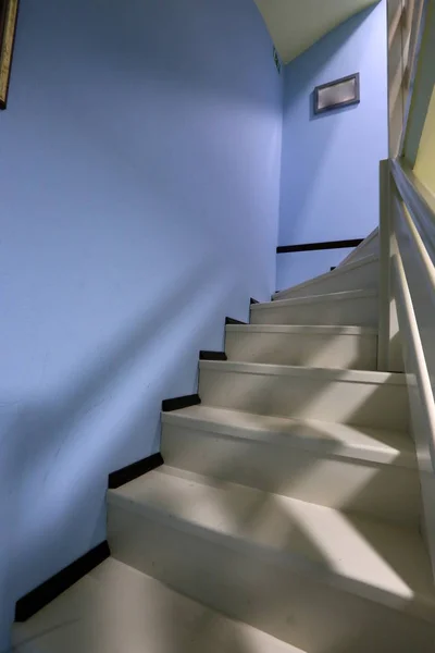 Лестница Функциональный Структурный Элемент Конструкции Обеспечивающий Вертикальные Соединения — стоковое фото
