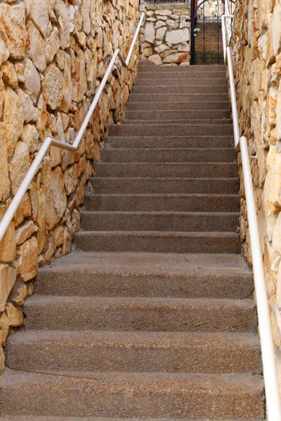 Merdiven Fonksiyonel Yapısal Öğesi Dikey Bağlantılar Sağlayan Yapısı — Stok fotoğraf