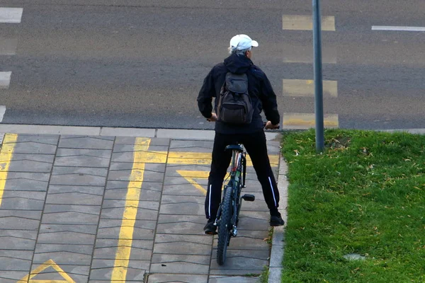 Ein Fahrrad Ist Ein Fahrbares Fahrzeug Das Durch Die Muskelkraft — Stockfoto