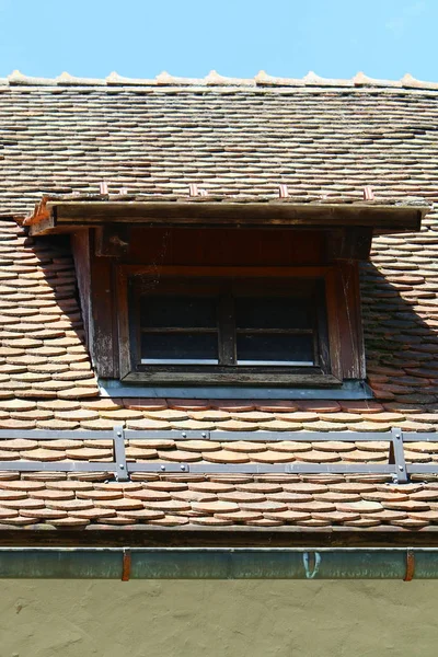 Dach Mit Keramikziegeln Gedeckt — Stockfoto