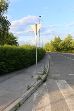 Yol - yol-in iletişim insanlar ve taşınması için 