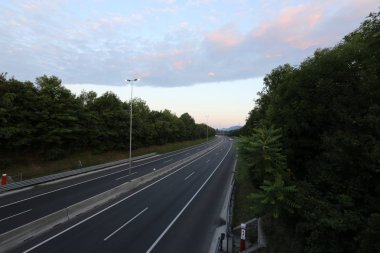 Yol - yol-in iletişim insanlar ve taşınması için 