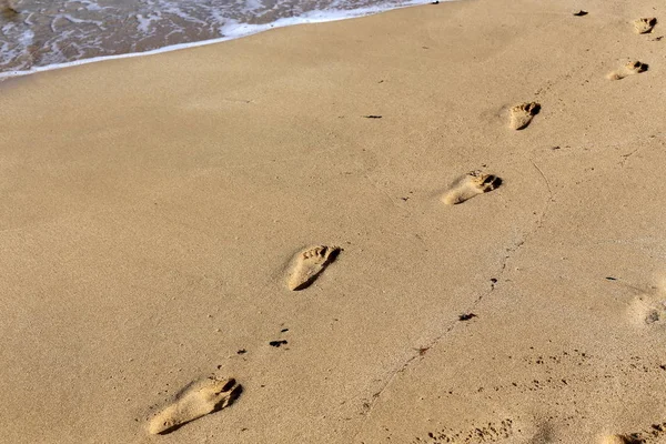 Kumdaki Kuzey İsrail ' Akdeniz'in kıyısında 