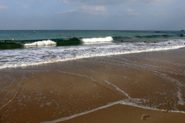 İsrail 'in kuzeyindeki Akdeniz kıyısında. 