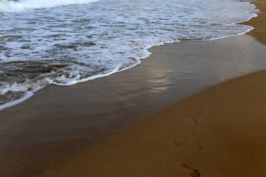 İsrail 'in kuzeyindeki Akdeniz kıyısında. 