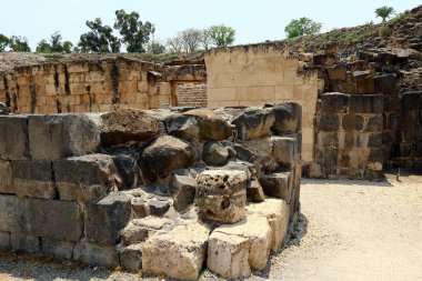 Haçlılar İsrail eski kale kalıntıları 