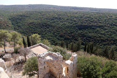 Haçlılar İsrail eski kale kalıntıları 