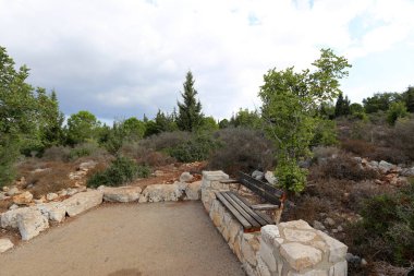 İsrail şehir parkında bir Bank standları 