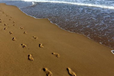Kumdaki Kuzey İsrail ' Akdeniz'in kıyısında 