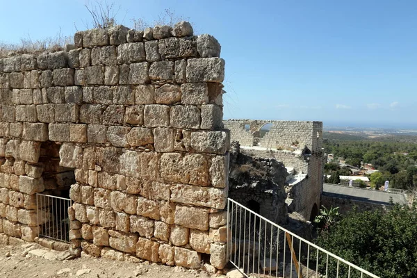 Yehiam 的古堡垒是在以色列北部由十字军在上世纪建造的 — 图库照片
