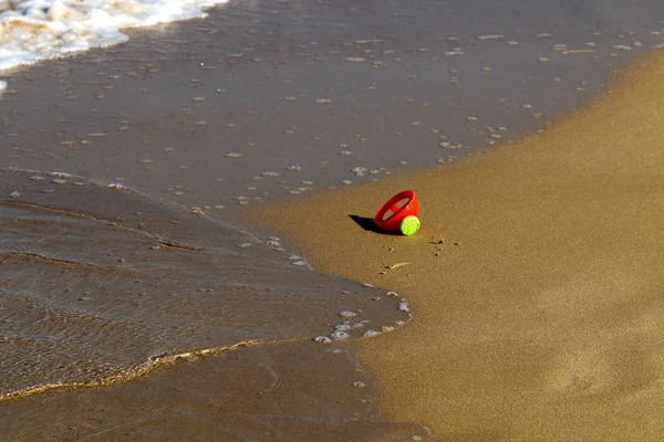 Akdeniz Kuzey İsrail'in kumlu sahili 