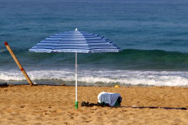 Akdeniz plaj şemsiyesi 