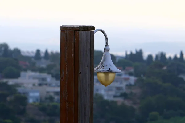 Una Gran Linterna Para Iluminar Ciudad —  Fotos de Stock