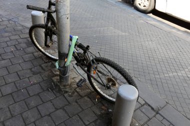 Alanında en büyük başarıdır mekaniği tüm asırlık geçmişi insanlık için tekerlek icadı. 