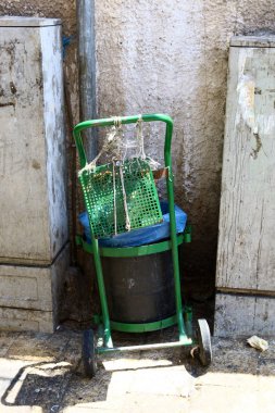 Alanında en büyük başarıdır mekaniği tüm asırlık geçmişi insanlık için tekerlek icadı. 