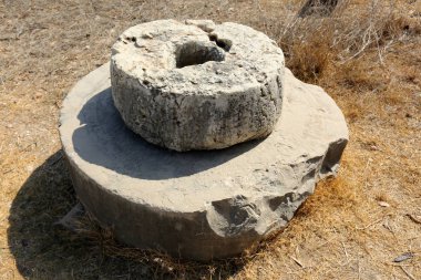 Alanında en büyük başarıdır mekaniği tüm asırlık geçmişi insanlık için tekerlek icadı. 