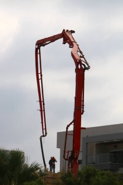 iş ve çalışma düzenlemeleri İsrail bir inşaat sahasında 