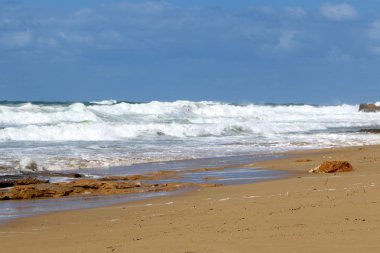 Kuzey İsrail'Akdeniz Denizi'nin kıyısında 