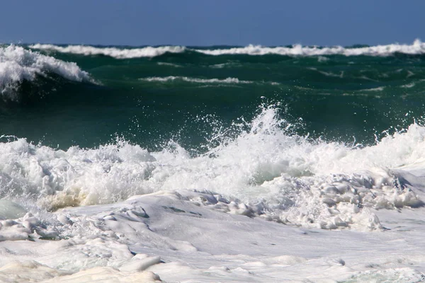 イスラエル北部の地中海の海岸 — ストック写真