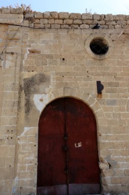 Kapı - diyafram girin ve tesislerinde çıkmak için duvardaki 