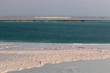 Ölülerin, Sodom deniz İsrail ve Ürdün Çölü'arasında yer alır 