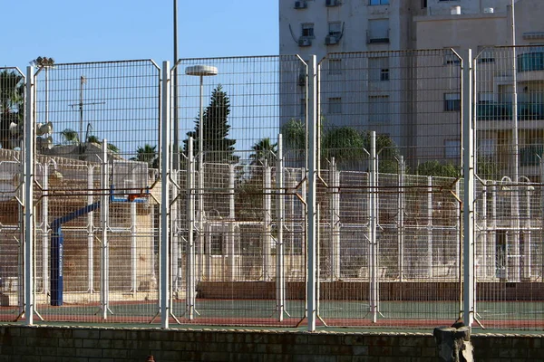 fence - fence in the city center