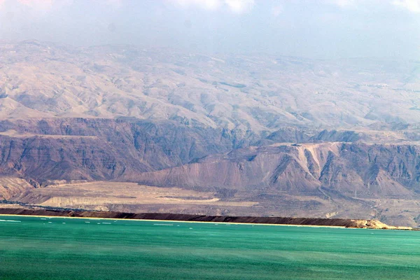 Dead Sea Karşı Kıyısında Jordan Dağlarında Görebilir Miyim — Stok fotoğraf