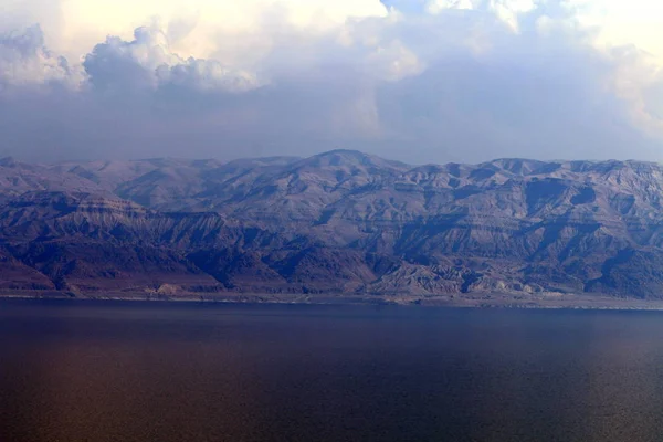 Bank Dead Sea You Can See Mountains Jordan — Stock Photo, Image