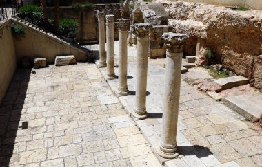 Jerusalem İsrail, Orta Doğu'daki bir şehir devletinin başkentidir. 