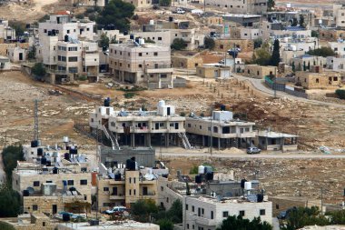 evler ve Judean desert İsrail'in güneyindeki köylerde 