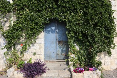 Kapı - diyafram girin ve tesislerinde çıkmak için duvardaki 