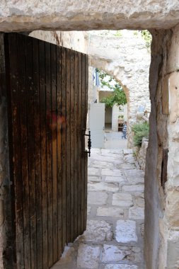 Kapı - diyafram girin ve tesislerinde çıkmak için duvardaki 