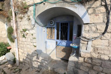 Kapı - diyafram girin ve tesislerinde çıkmak için duvardaki 