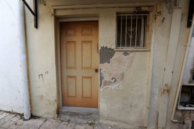 Kapı - diyafram girin ve tesislerinde çıkmak için duvardaki 