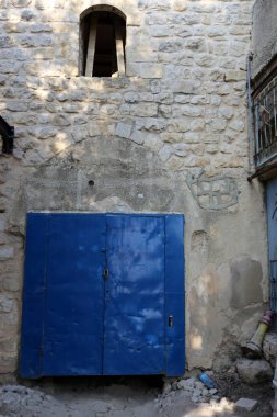 Kapı - diyafram girin ve tesislerinde çıkmak için duvardaki 