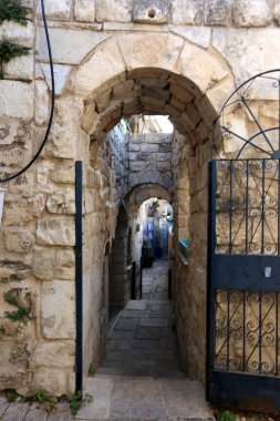 Kapı - diyafram girin ve tesislerinde çıkmak için duvardaki 